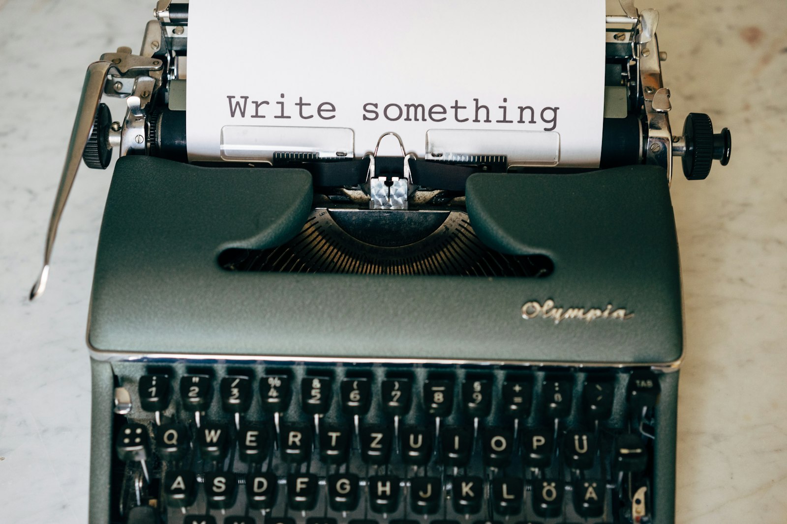 Typewriter for video scriptwriting and concept development